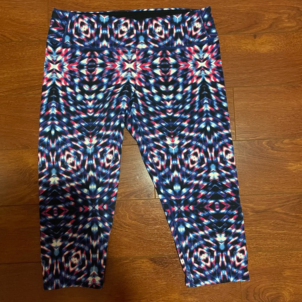 Tuff Athletics Multicolor Patterned Leggings